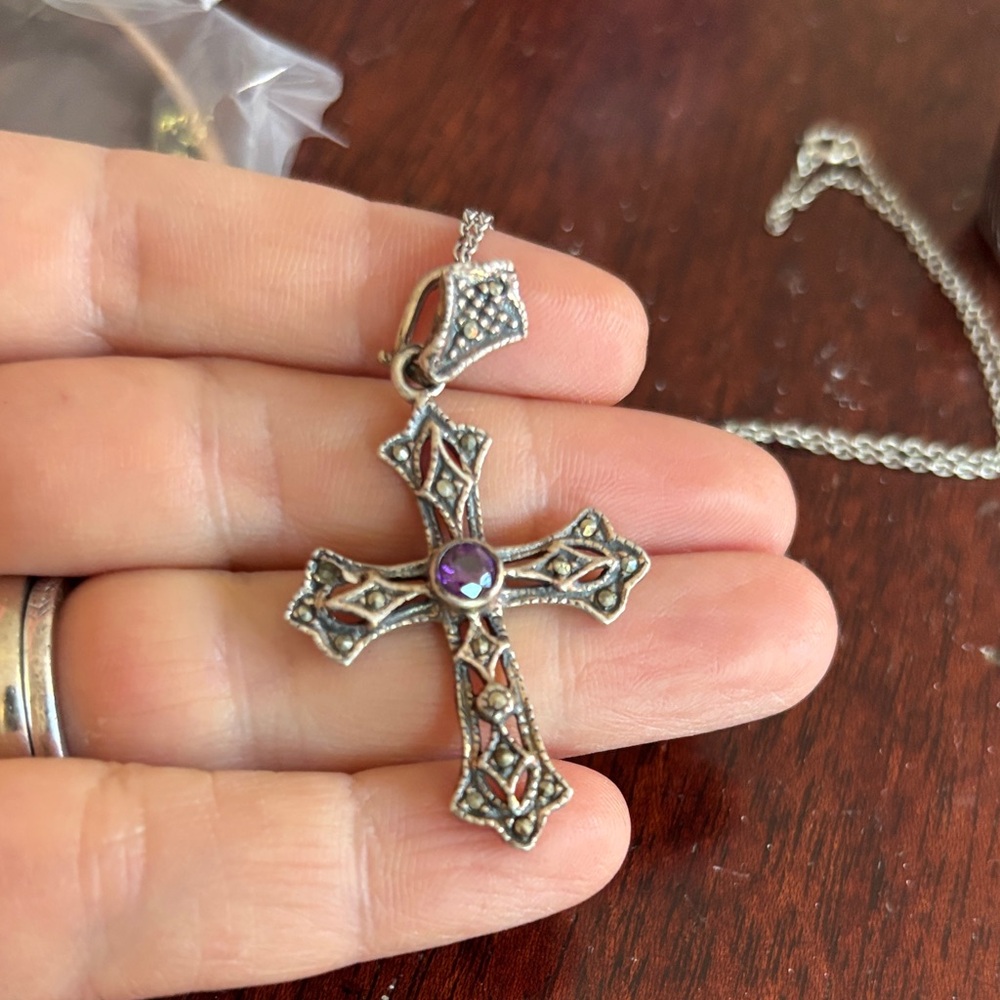Vintage sterling cross with amythyst and chain